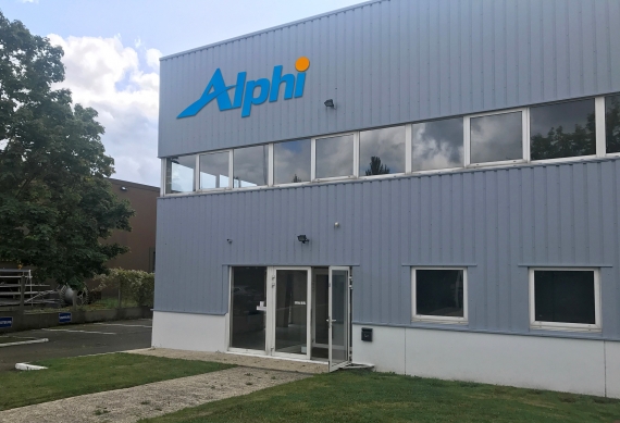 Alphi-Alphi-s'implante-à-Paris